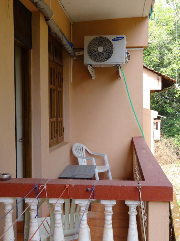 Pinto Guest House Candolim Pokój zdjęcie